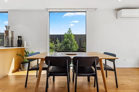 Photo of property in 2/133 Peterborough Street, Christchurch Central, Christchurch, 8013