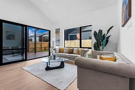 Photo of property in 11 Murray Grey Lane, Karaka, 2580