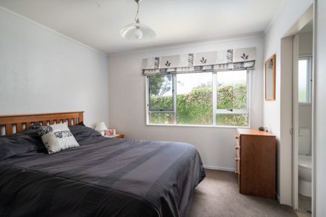 Photo of property in 34 Motuoapa Esplanade, Motuoapa, Turangi, 3382