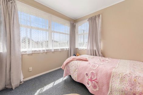 Photo of property in 18 Fenruss Street, Fairy Springs, Rotorua, 3015