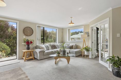 Photo of property in 6 Coach Road, Fairfield, Dunedin, 9018