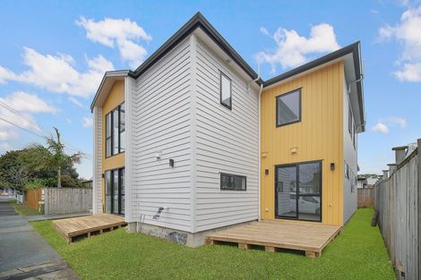 Photo of property in 8 Tiraumea Drive, Pakuranga, Auckland, 2010