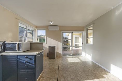 Photo of property in 112 Masters Avenue, Silverdale, Hamilton, 3216