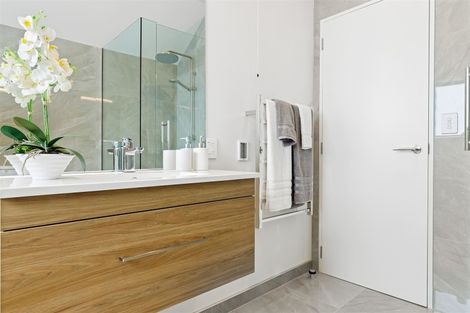 Photo of property in 2/51 Watford Street, Strowan, Christchurch, 8052