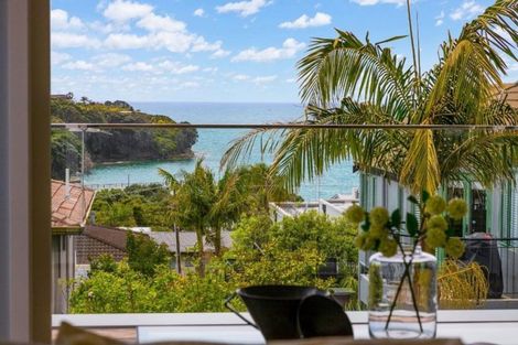 Photo of property in 19 Scarboro Terrace, Murrays Bay, Auckland, 0630