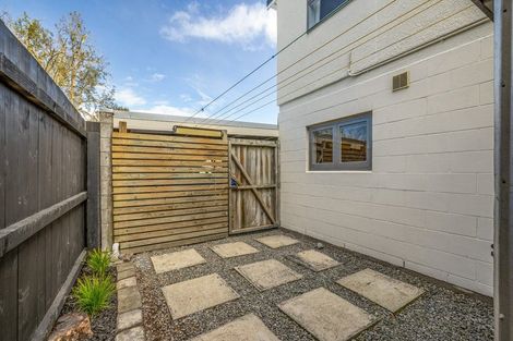 Photo of property in 4/78a Holly Road, St Albans, Christchurch, 8014