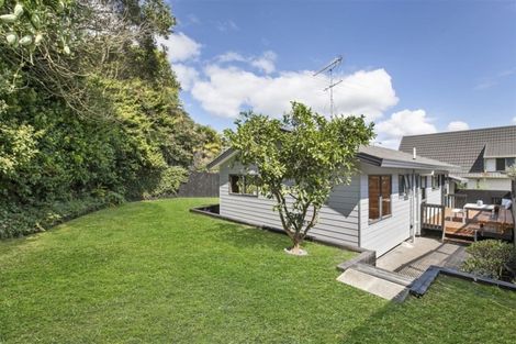 Photo of property in 39 Catalina Crescent, Forrest Hill, Auckland, 0620