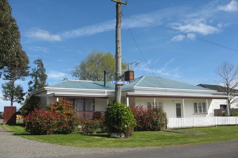 Photo of property in 29 Tokomaru Road, Tokomaru, Palmerston North, 4474