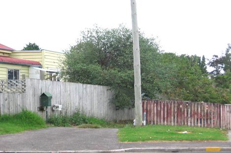 Photo of property in 19a Woodglen Road, Glen Eden, Auckland, 0602