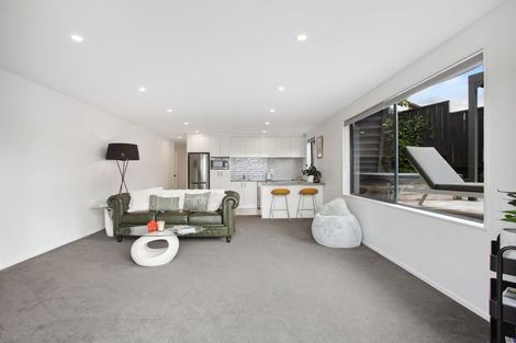 Photo of property in 162a Clovelly Road, Bucklands Beach, Auckland, 2012