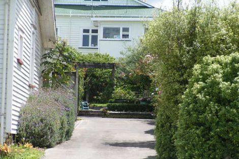 Photo of property in 2/15 Onepoto Road, Hauraki, Auckland, 0622