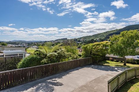 Photo of property in 349 Main Road, Tawa, Wellington, 5028