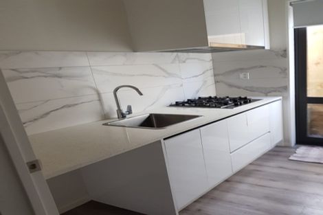 Photo of property in 17 Lime Hill Rise, Flat Bush, Auckland, 2019