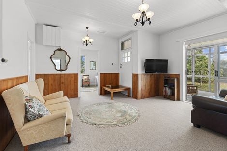 Photo of property in 21 Gisborne Terrace, Opunake, 4616