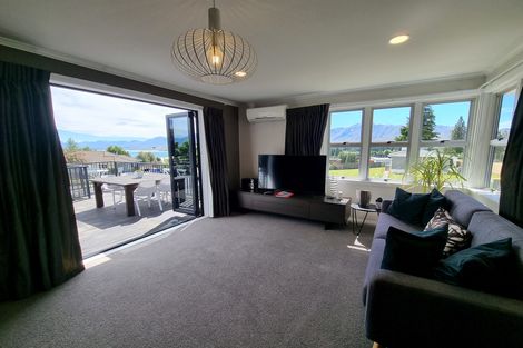 Photo of property in 34 Aorangi Crescent, Lake Tekapo, 7999