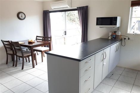 Photo of property in 2/46 Trinidad Road, Sunnynook, Auckland, 0620