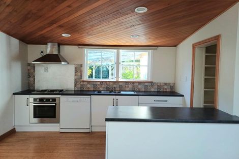 Photo of property in 75 Bronte Street East, Nelson, 7010