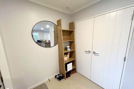 Photo of property in 103 Baverstock Road, Flat Bush, Auckland, 2016