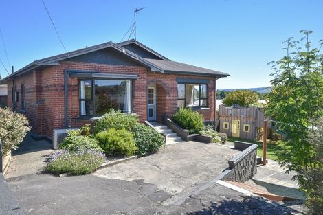 Photo of property in 27 Clyde Street, Kinmont Park, Mosgiel, 9024