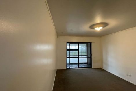 Photo of property in 1/2 Monde Place, Clover Park, Auckland, 2019