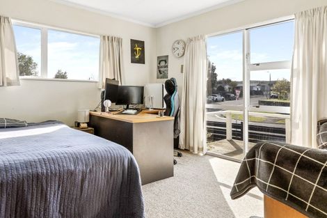 Photo of property in 116 Richmond Avenue, Richmond Heights, Taupo, 3330