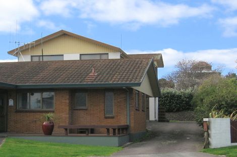 Photo of property in 3b Oceanview Road, Mount Maunganui, 3116