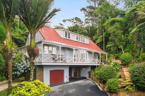 Photo of property in 74 Scenic Drive, Titirangi, Auckland, 0604