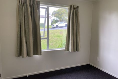 Photo of property in 18 Malmo Place, Massey, Auckland, 0614