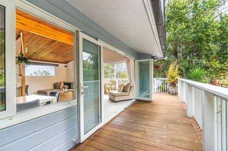 Photo of property in 1/6a Sunnynook Road, Sunnynook, Auckland, 0620