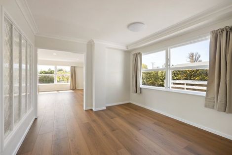 Photo of property in 13 Regent Street, Silverdale, Hamilton, 3216