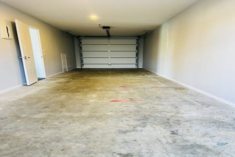 Photo of property in 1 Hanga Place, Papatoetoe, 2024