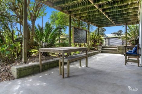Photo of property in 6 Bayly Street, Baylys Beach, Dargaville, 0377