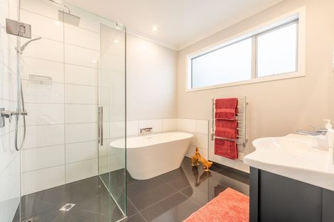 Photo of property in 2 Meadowstone Street, Gleniti, Timaru, 7910