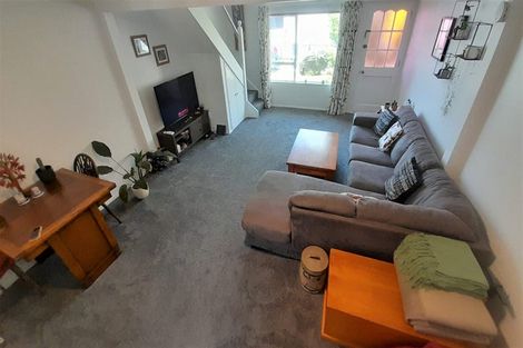 Photo of property in 44p Roxburgh Street, Mount Victoria, Wellington, 6011