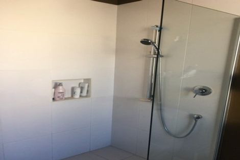 Photo of property in 44 Aro Street, Aro Valley, Wellington, 6021