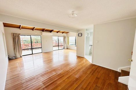 Photo of property in 2/191 Mokoia Road, Birkenhead, Auckland, 0626