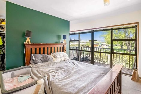 Photo of property in 902 Avonside Drive, Avondale, Christchurch, 8061