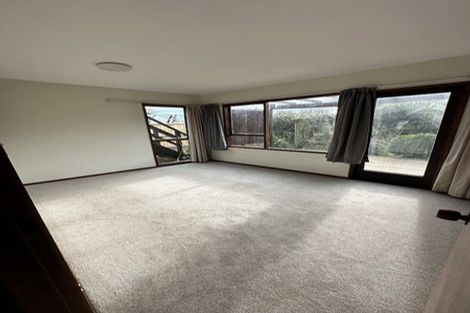 Photo of property in 2 Petries Road, Woodend, 7610
