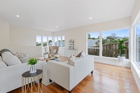 Photo of property in 36 Killarney Avenue, Torbay, Auckland, 0630
