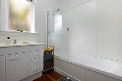 Photo of property in 69a Fifth Avenue, Enderley, Hamilton, 3214