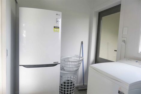 Photo of property in 9 Dumbarton Place, Strathern, Invercargill, 9812