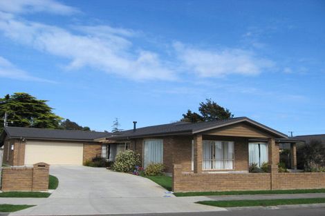 Photo of property in 4 Corfe Castle Lane, Levin, 5510