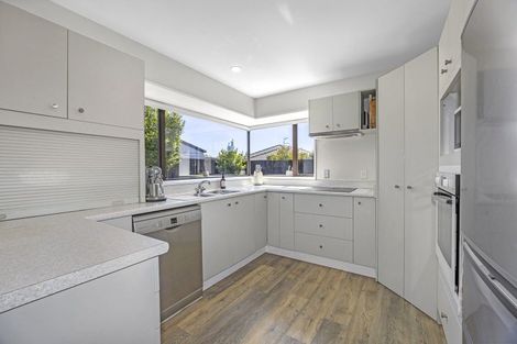 Photo of property in 11 Giles Place, Shirley, Christchurch, 8061