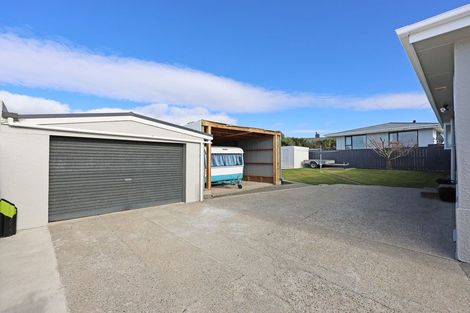 Photo of property in 56 Glendale Crescent, Holmes Hill, Oamaru, 9401