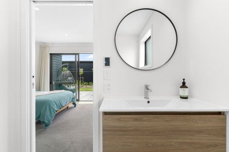 Photo of property in 37 William Gilbert Drive, Mangawhai, 0505