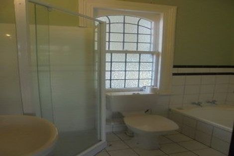 Photo of property in 7a Hawker Street, Mount Victoria, Wellington, 6011