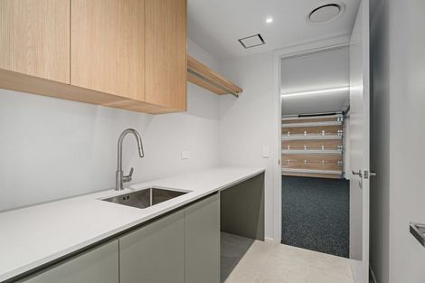 Photo of property in 44 Stackbrae Avenue, Wanaka, 9305