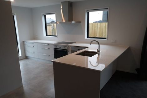 Photo of property in 16 Perendale Street, Belfast, Christchurch, 8051