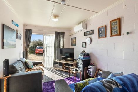 Photo of property in 242c Huatoki Street, Upper Vogeltown, New Plymouth, 4310