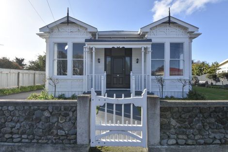 Photo of property in 12 Rhodes Street, Carterton, 5713